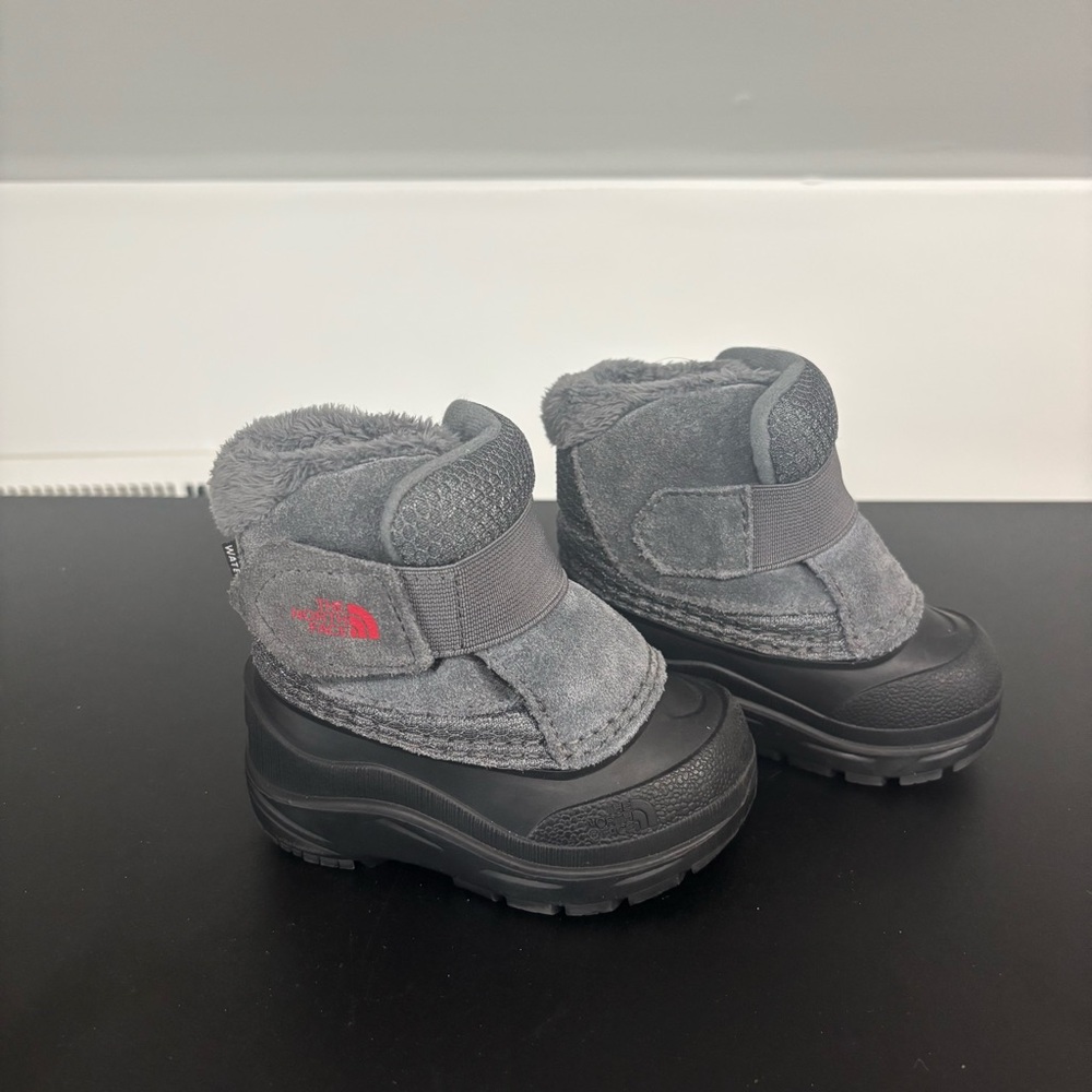 The North Face Toddler Alpenglow Winter Boots, Size 4